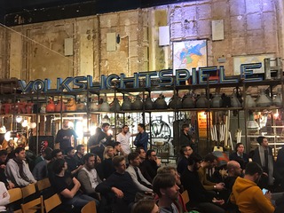 TOA VOLKSLICHTSPIELE